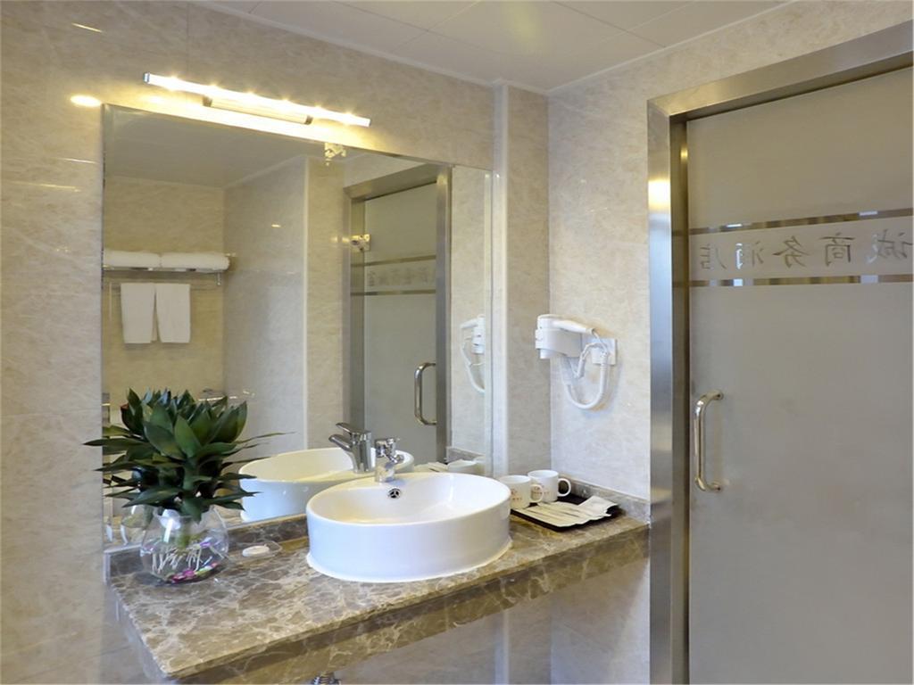 Fucheng Business Hotel Guangzhou Bagian luar foto